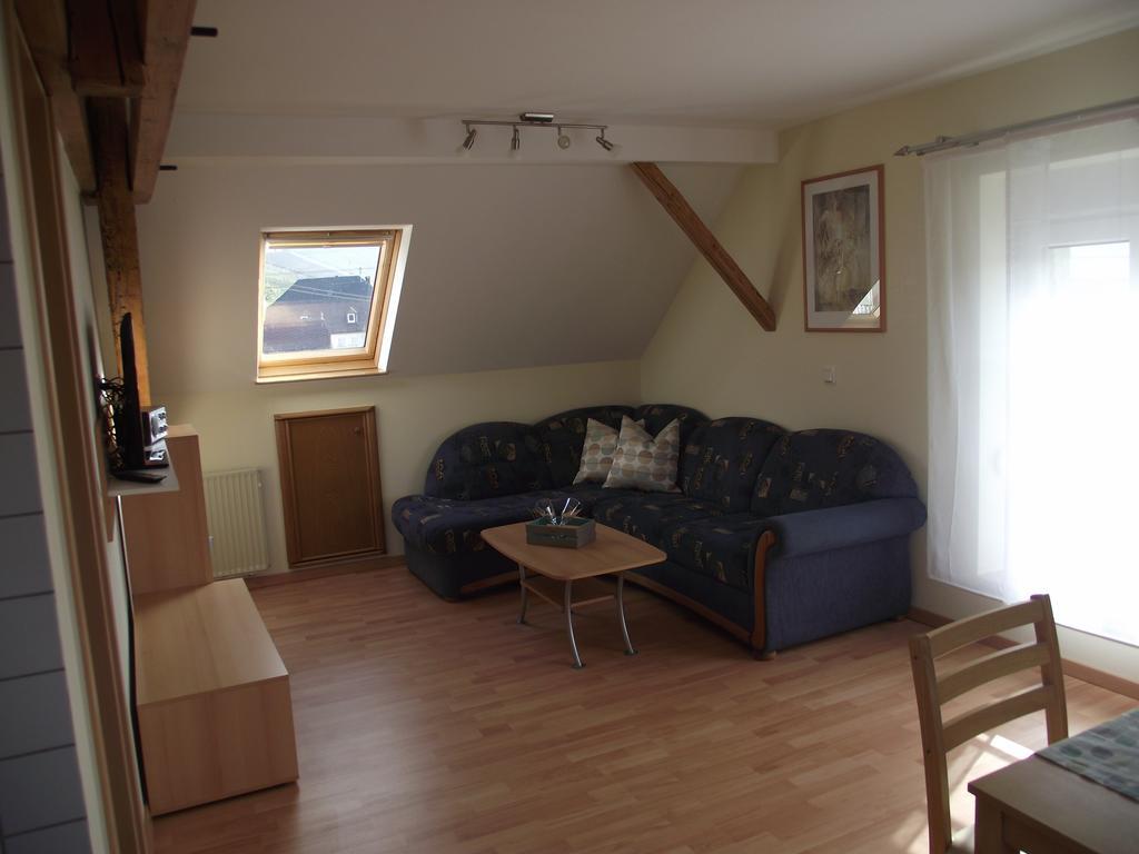 Ferienhaus Schneiders Kröv Exterior foto